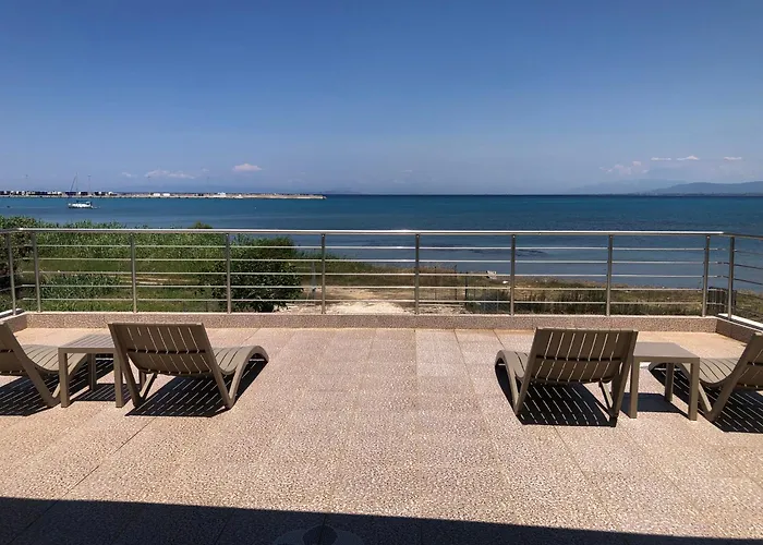 Tsabas Beach Side Apartments Τσαμπασ Παραλιακα Διαμερίσματα 4