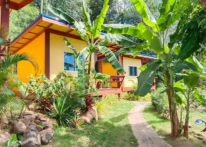Alisa Bungalows