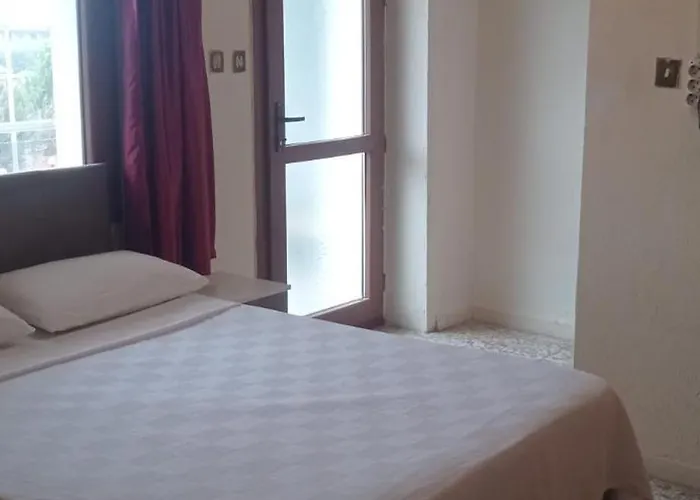 Muber Otel
