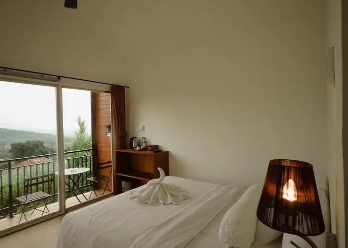 Mesari Hill Glamping