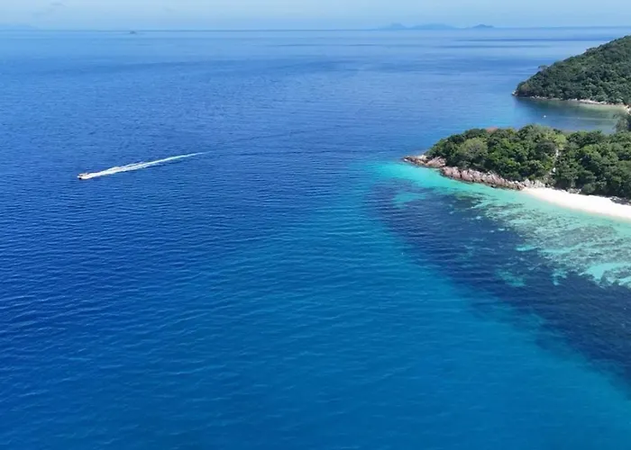 Redang Divers Resort