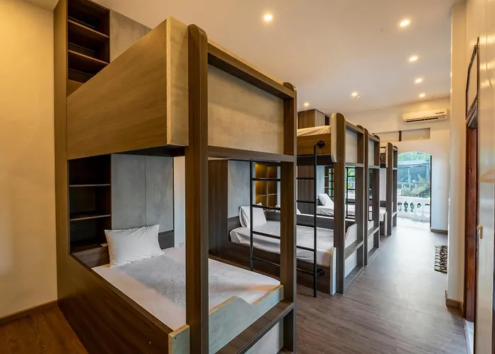 Odyssey Hotel 2, Tours&Motorbikes Rental