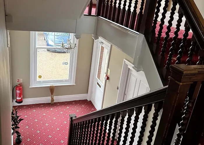 Wimblehurst Hotel