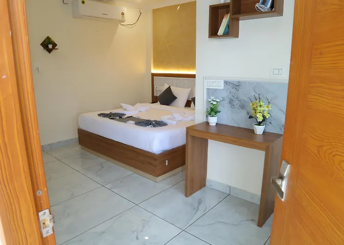 Cloud9 Airport Hotel