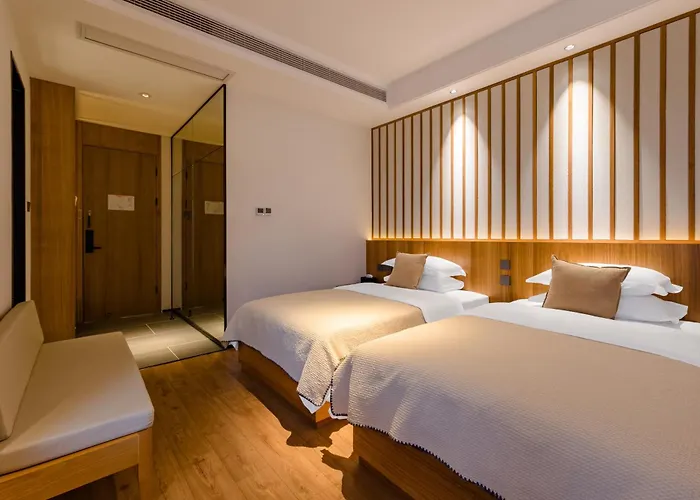 Floral Lux Hotel Mount Wuyi Xiheyuan