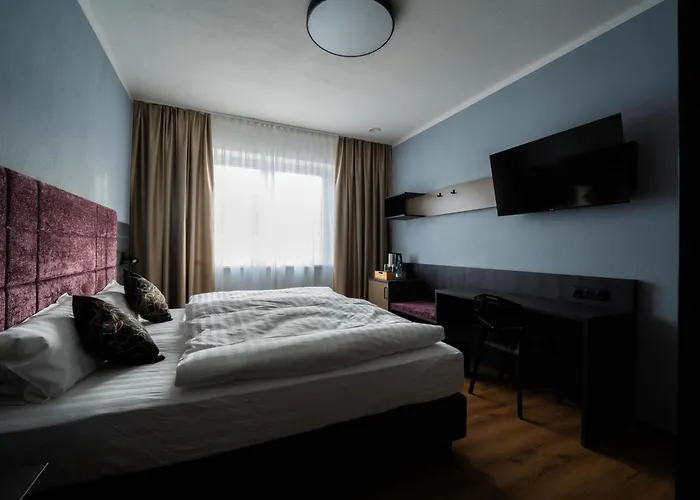 Pen Smart Hotel