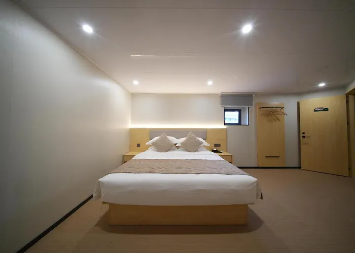 Kaiman Hotel, Hangzhou West Lake South Song Imperial Street Branch
