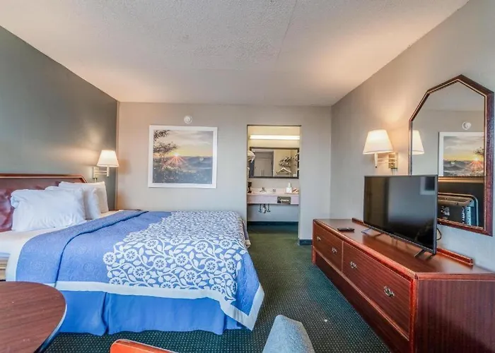 Ozark Junction Inn