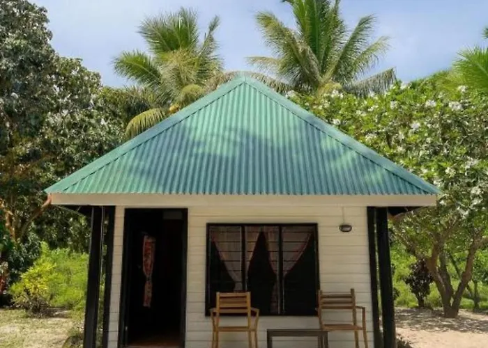 White Sandy Beach Resort