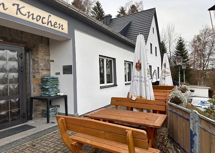 Pension und Berggasthaus Kapellenstein am Knochen