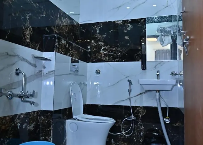 Hotel Radhe