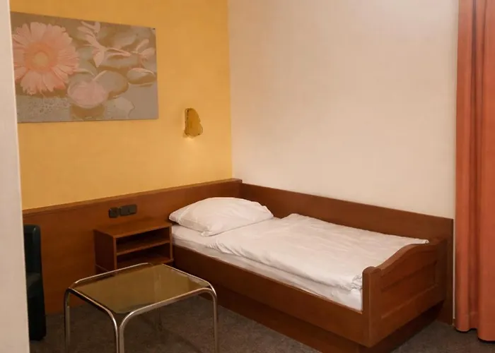 Hotel EDAR zum Markt
