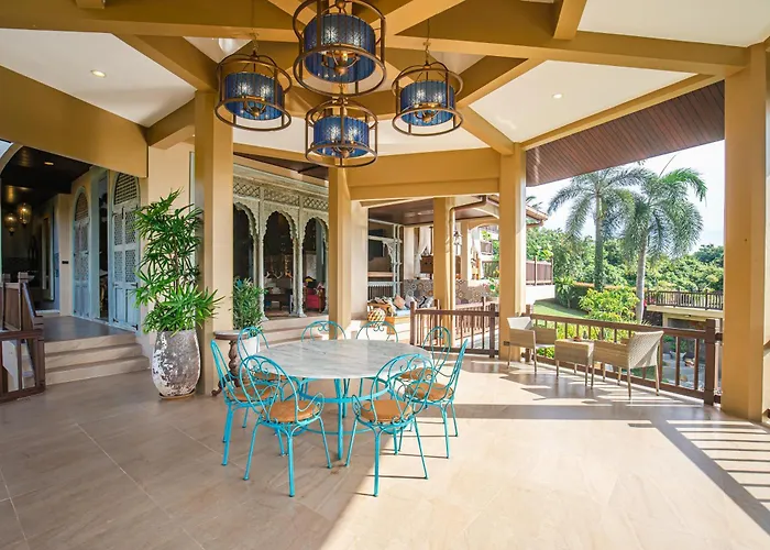 Bell Seaside Luxury Villa