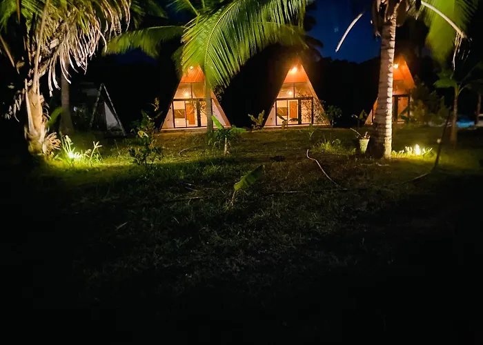 The Coconut Gardens Hotel & Restaurant