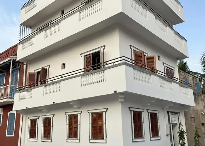 Hôtel La Maison Blanche