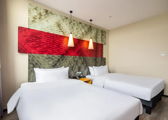 Ibis Nanjing Jiangning Guli Industrial Park