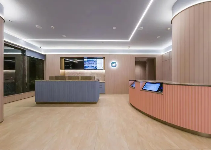 Hanting Suzhou Jinji Lake International Expo Center