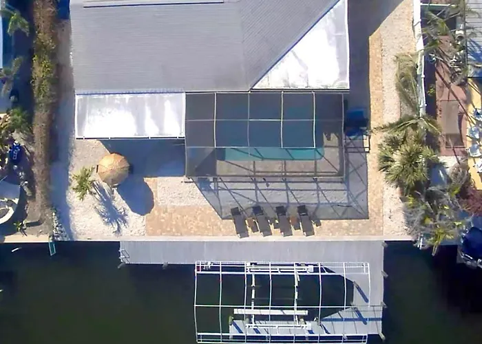 Open For Spring Break! Dockside Oasis On The Canal