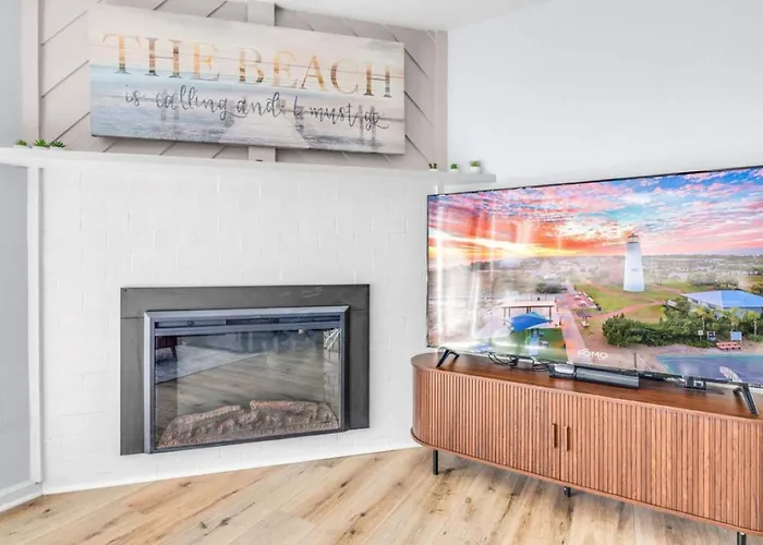 New Ocean Mile Beach View Retreat