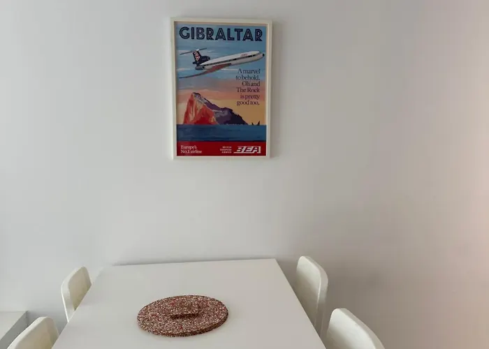 New Cp High Floor Luxury Studio With Partial Sea View