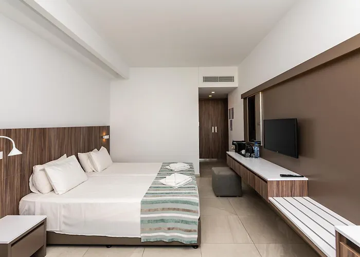 Eleana Hotel