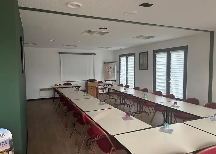 Campanile Nature - Rouen Nord Mont Saint Aignan