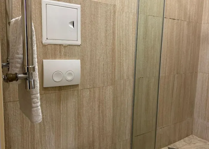 Hotel Varios