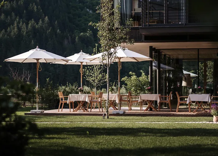Zelloon Boutique Hotel