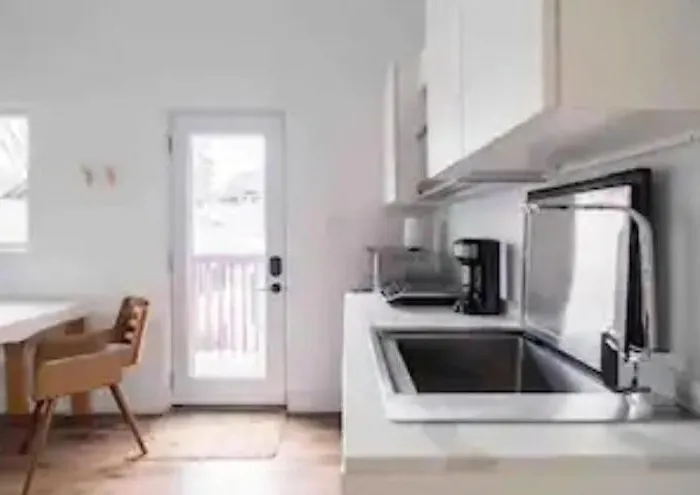 Entire Queen Loft