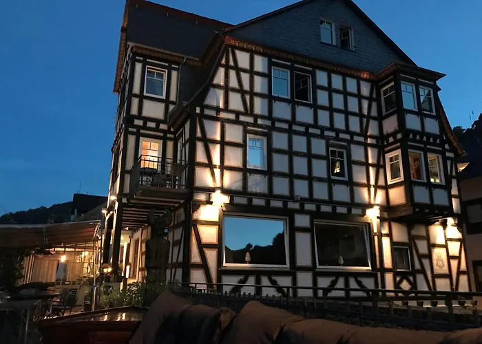 Rhein Hotel Bacharach Und Stuebers Restaurant