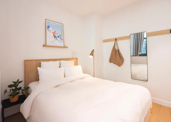 The Babel Community Hotel - Grenoble Bastille