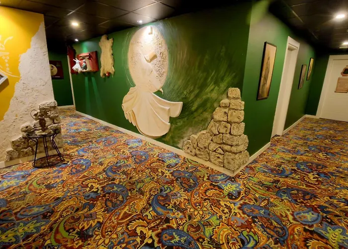 Think Hotel