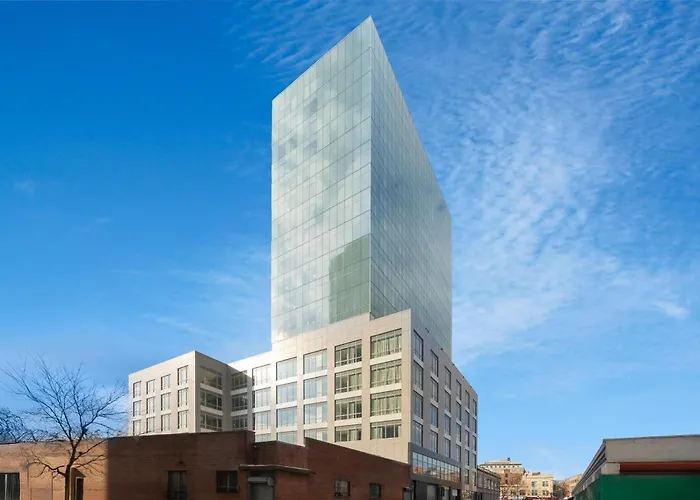 La Quinta Inn & Suites By Wyndham Queens Nyc Jfk Airtrain