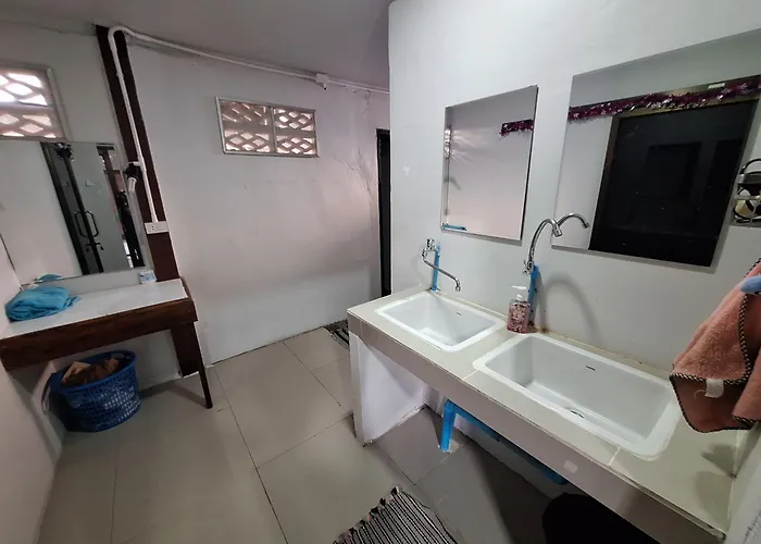 Pa Kham hostel