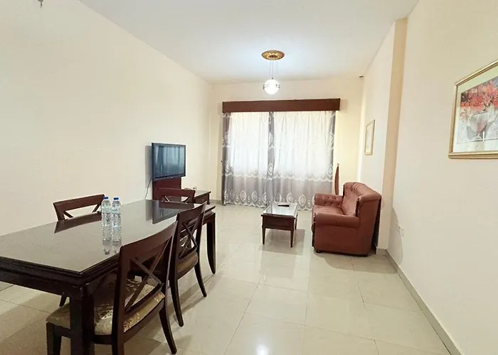Clifton International Hotel