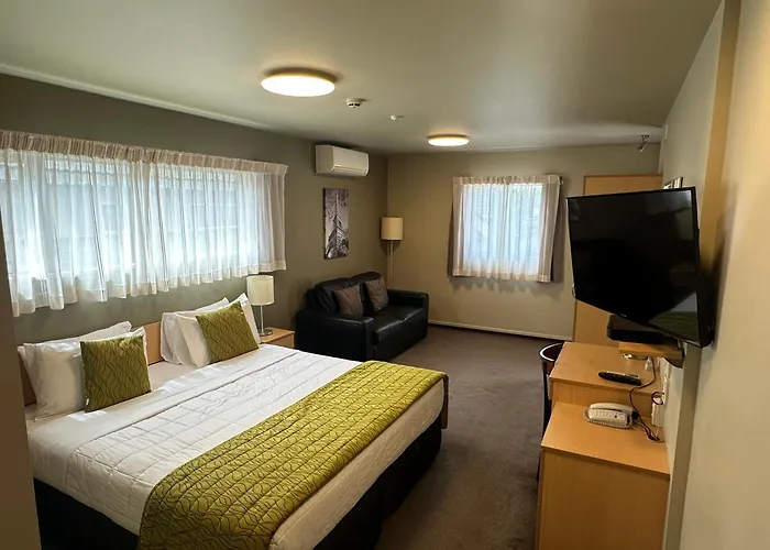 Asure Centrepoint Motel