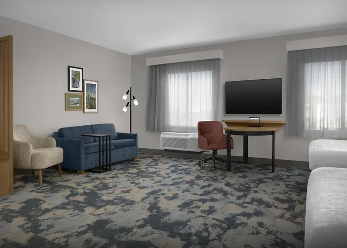 Hampton Inn & Suites Phoenix Glendale-Westgate