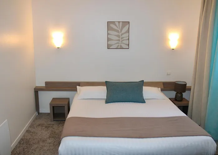 Brit Hotel Alghotel