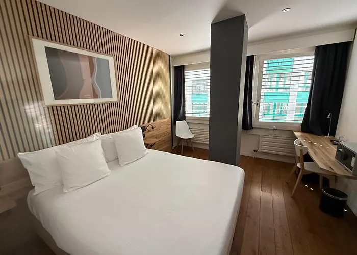 Hotel Alpha