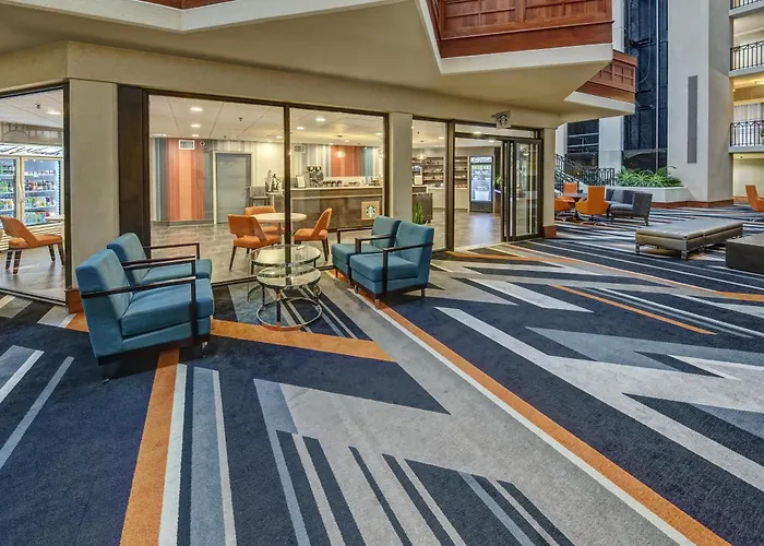 Hilton Knoxville Airport