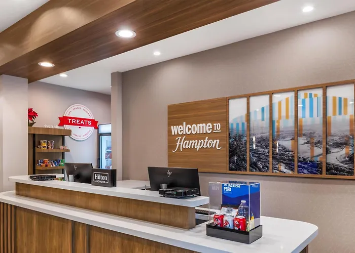 Hampton Inn & Suites Riverside/Corona East