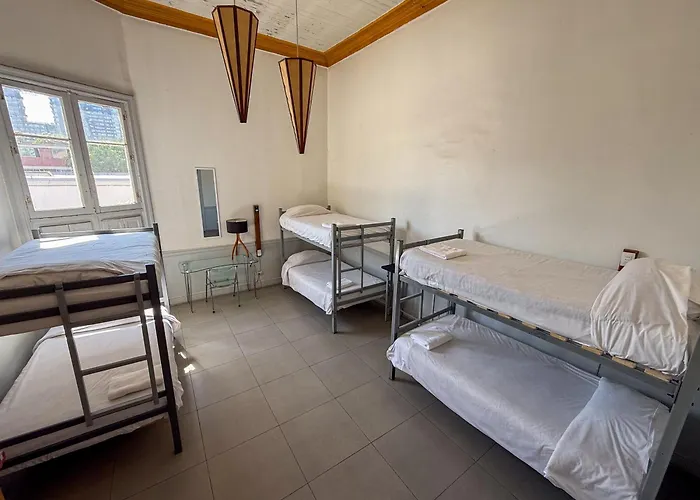 Happy House Hostel