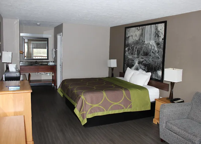Super 8 By Wyndham Fort Chiswell Wytheville Area