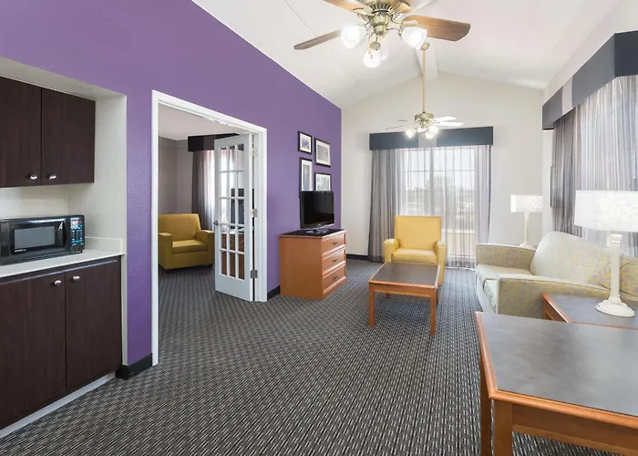 Baymont By Wyndham Greenville Woodruff Rd