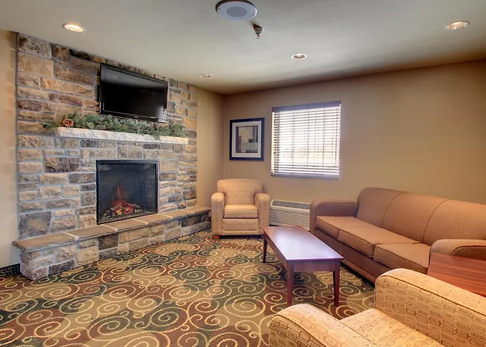 Cobblestone Inn & Suites - Harvey