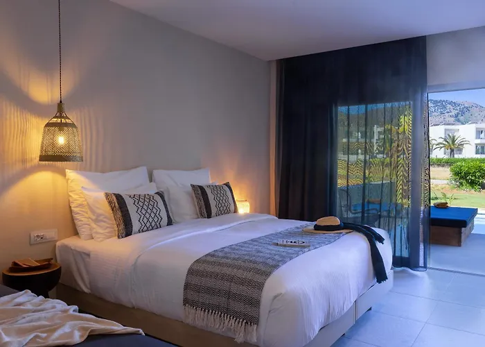 Eliros Mare Beachfront Poem Hotel