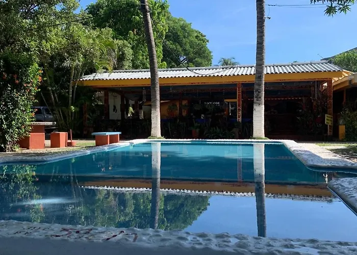 Hotel y Restaurante Rincón Familiar