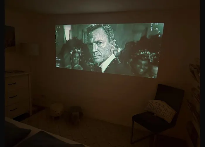 Dock 8 Strande: 50M Bis Zum Strand U. Der Promenade