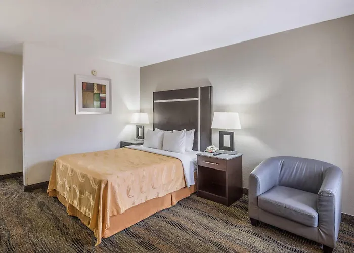 Quality Inn & Suites Conference Center Thomasville