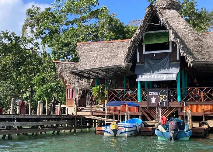 The Golden Resort - Tortugal River Lodge & Marina